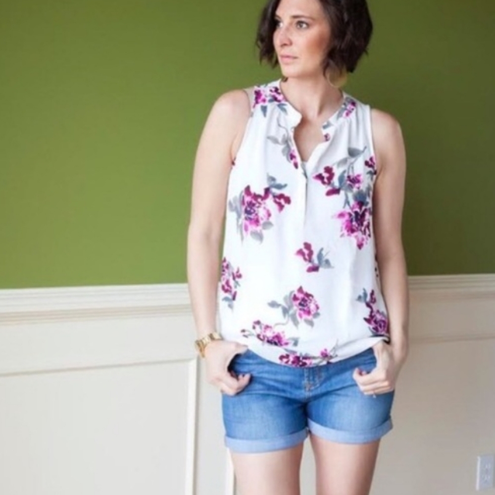 Dear John Lillie distressed cuffed shorts Size 29